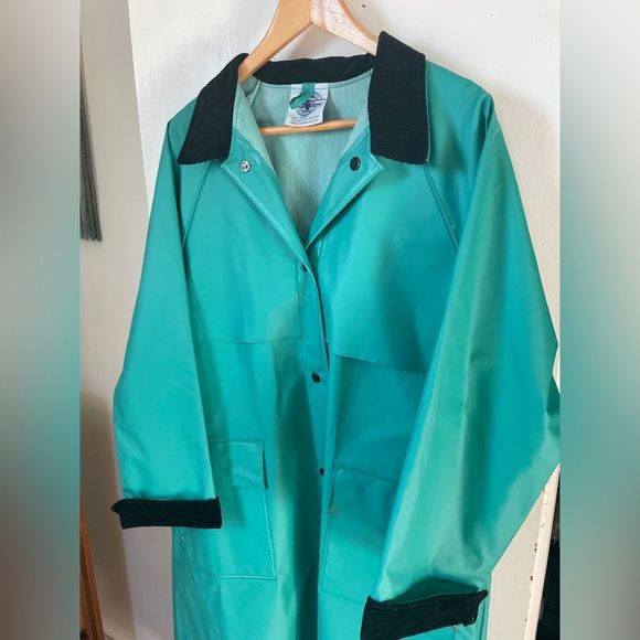 Charles River Full Length Raincoat - Picture 3 of 8